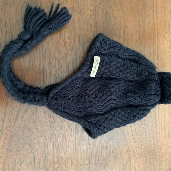Columbia Winter Hat - Kids or Women's - Picture 2 of 3